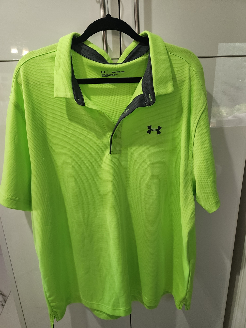 Under Armour Men's Neon Green Short Sleeve Polo with Dark Trim